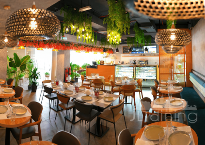 Agate 9 Bistro